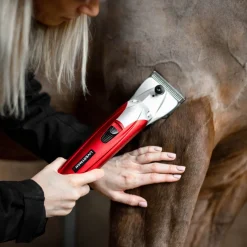 Liveryman Black Beauty Mains Horse Clippers